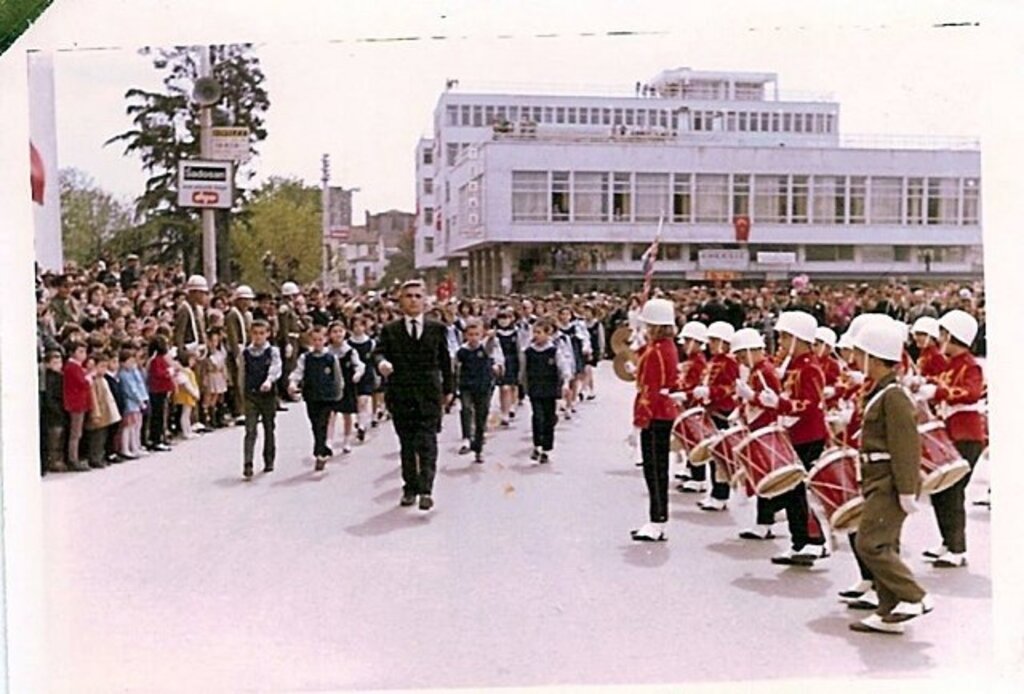 Samsun'da geçmişten bugün 19 Mayıs kutlamalarından fotoğraflar
