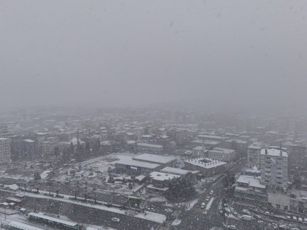 Samsun'a kar yağdı! Samsun'dan kar fotoğrafları