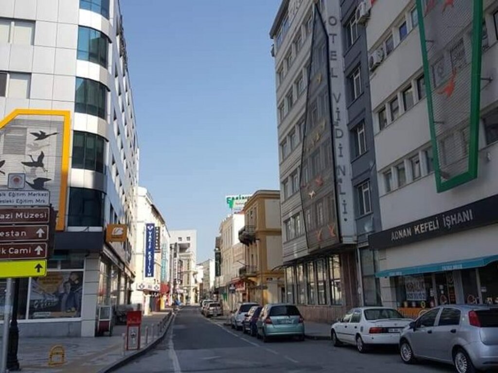 Samsun'da sokağa çıkma yasağı sonrası her yer ıssız kaldı